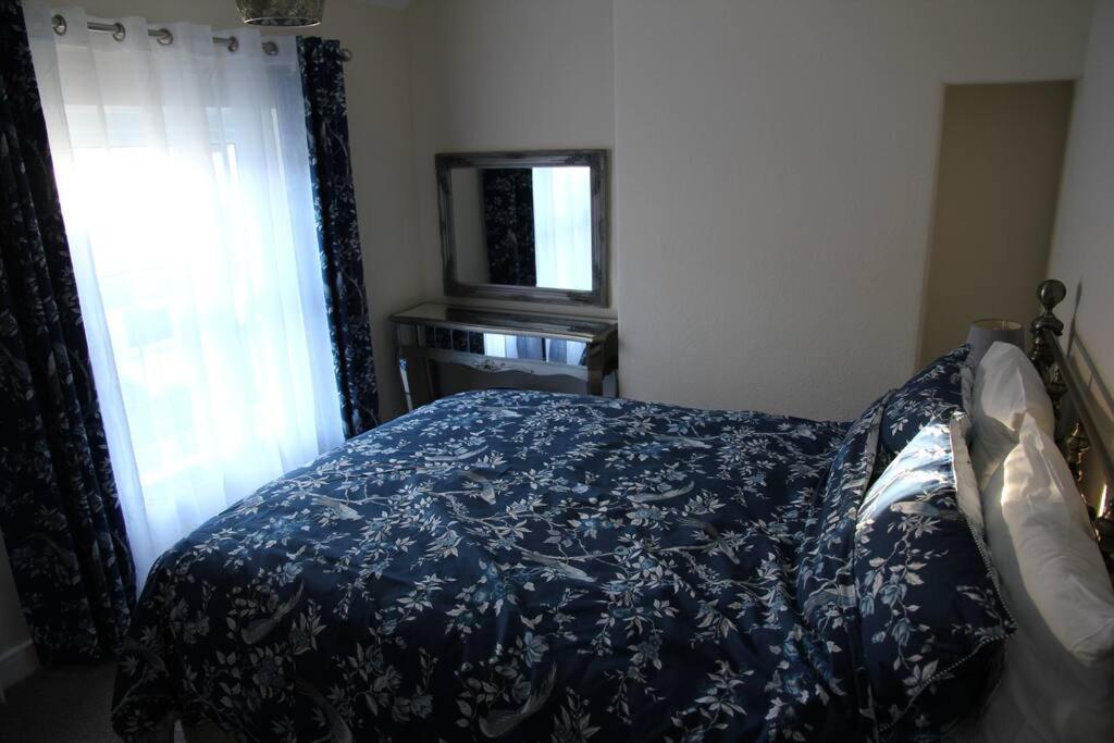 קונווי Charming Mid Terrace Cottage מראה חיצוני תמונה